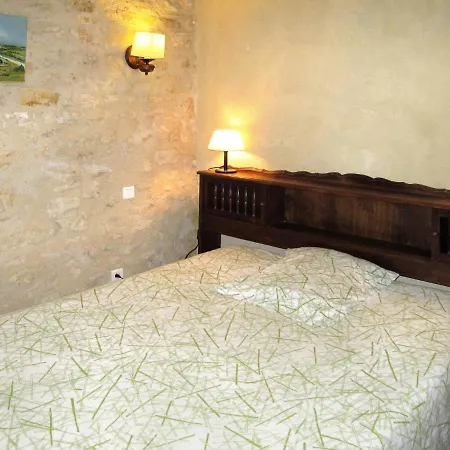Campagne Saint-jean 122s * Pierrerue (Alpes-de-Haute-Provence)
