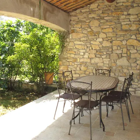Campagne Saint-jean 122s Holiday home Pierrerue (Alpes-de-Haute-Provence)